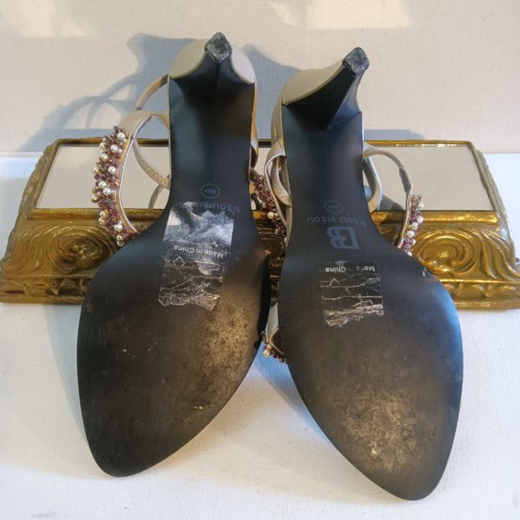 Bisou Bisou Strappy Pearl Lavender Beaded Sandals 2/$10 or FREE w/ $20 Purchase - Picture 3 of 6